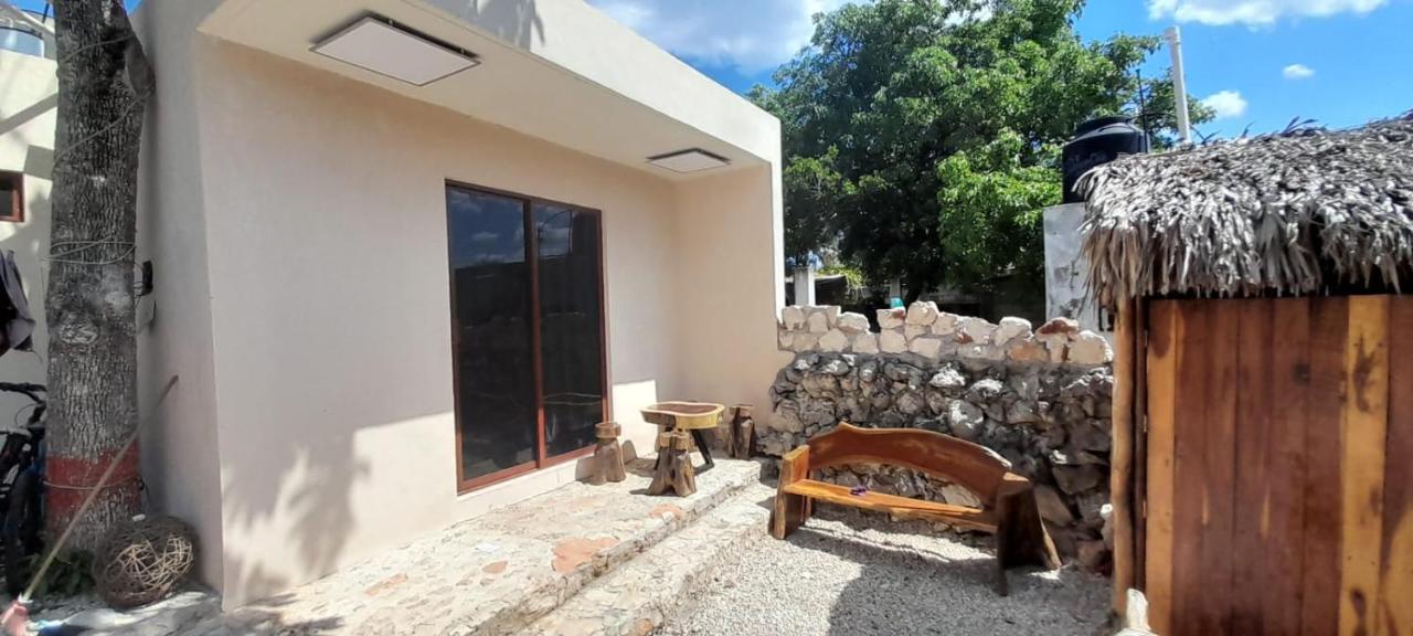 Casa Los Jarochos Валядолид Екстериор снимка