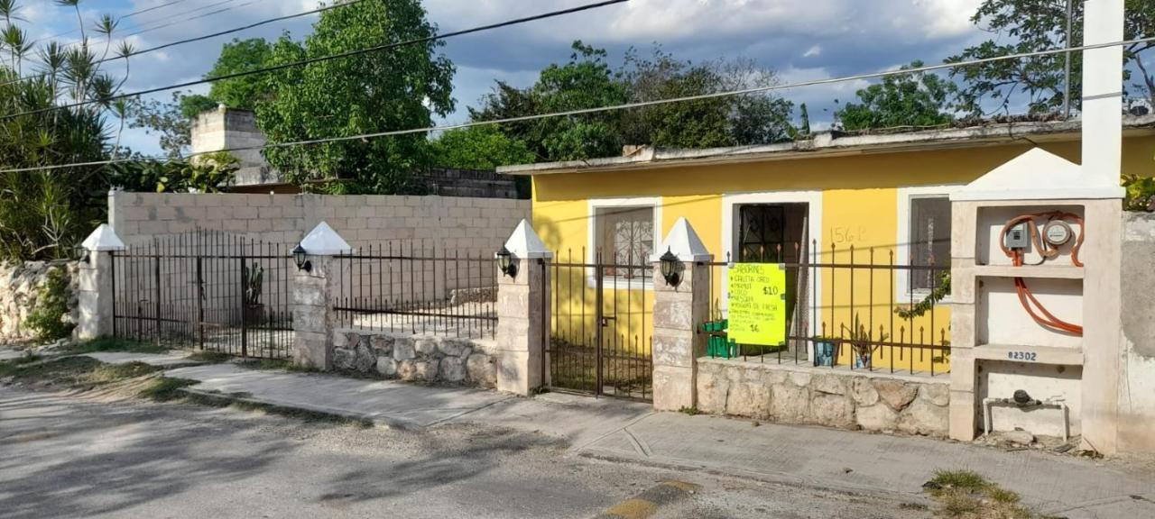 Casa Los Jarochos Валядолид Екстериор снимка