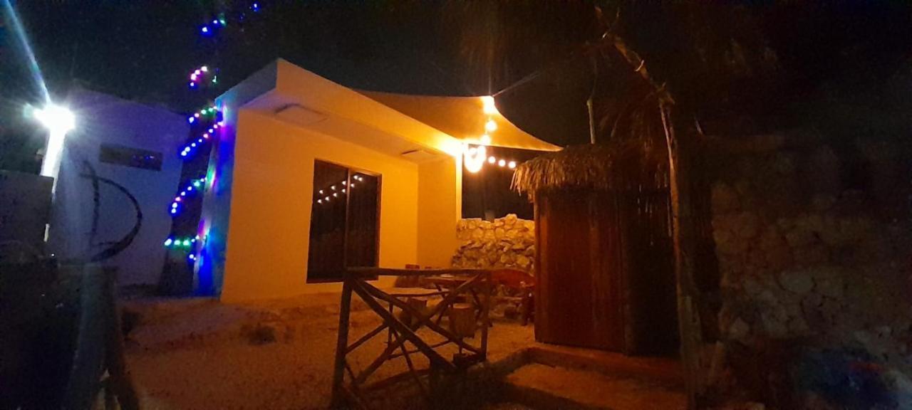 Casa Los Jarochos Валядолид Екстериор снимка