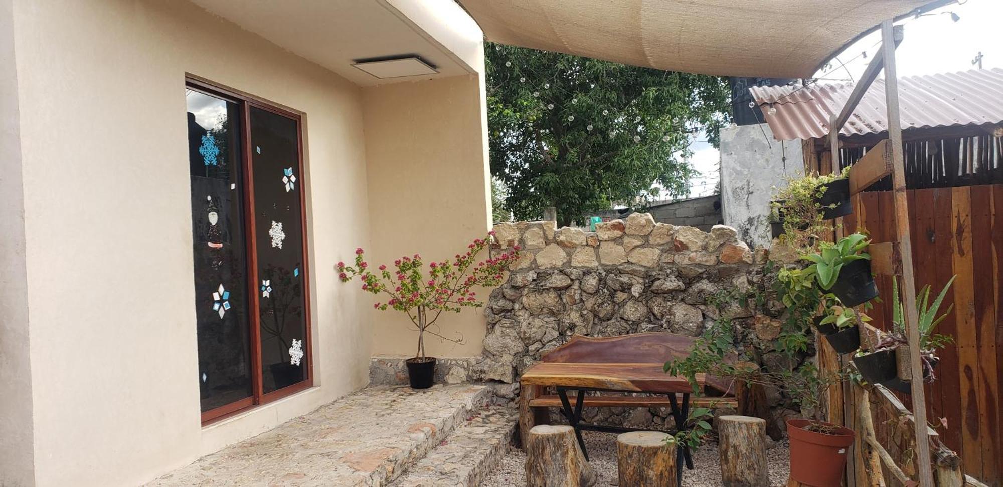Casa Los Jarochos Валядолид Екстериор снимка
